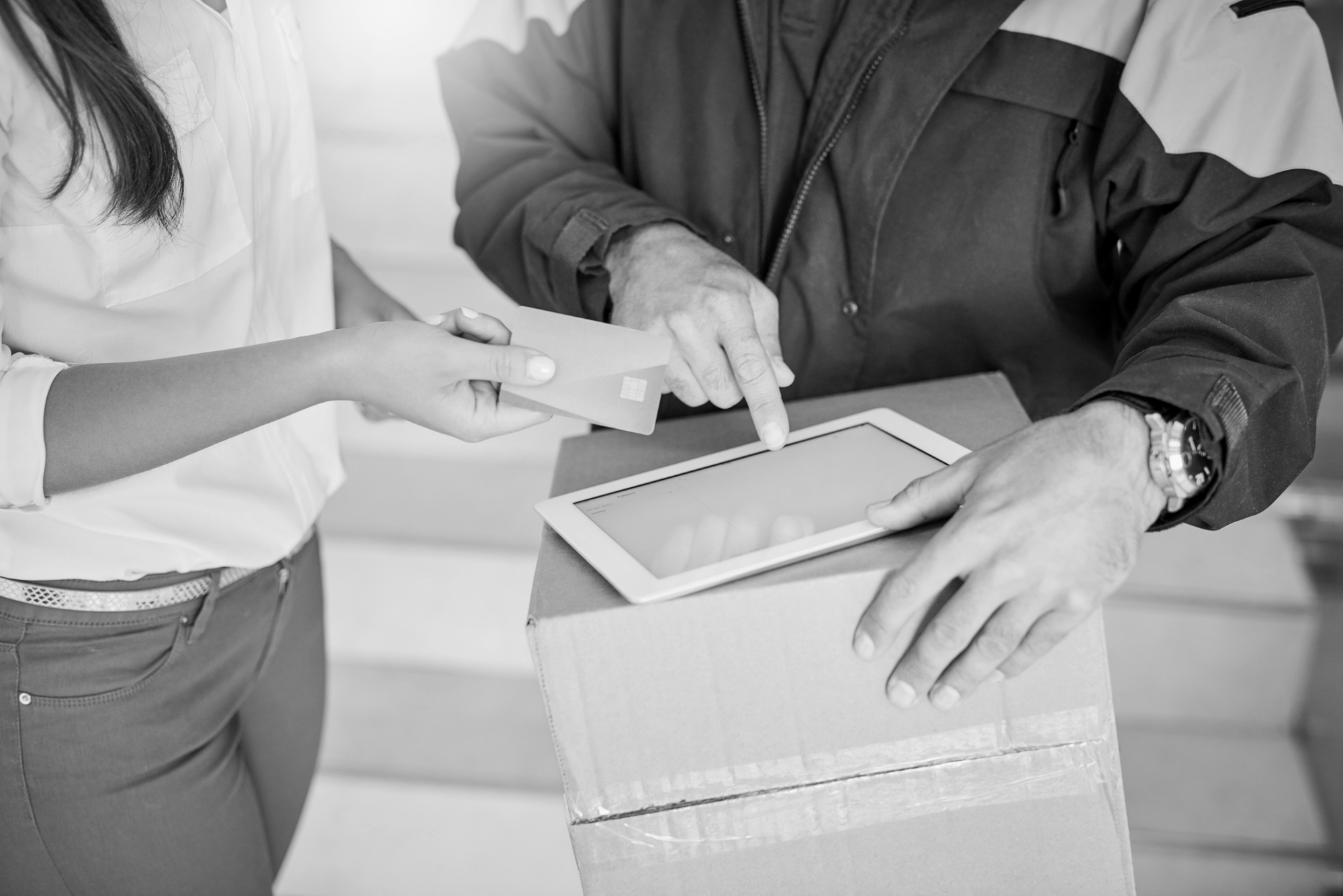NFC or RFID: Which Tracking Option Should You Pick