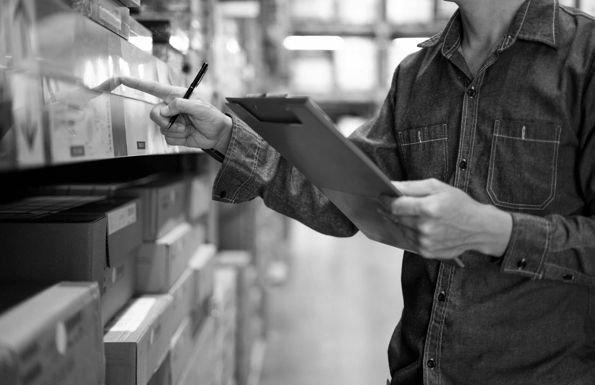 Maintaining Optimal Inventory Levels in Warehouse, Distribution and Fulfillment